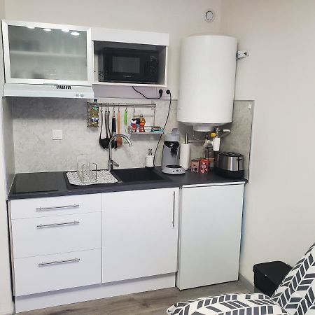 Апартаменты Joli Petit Studio Au Centre De Carry Le Rouet Экстерьер фото